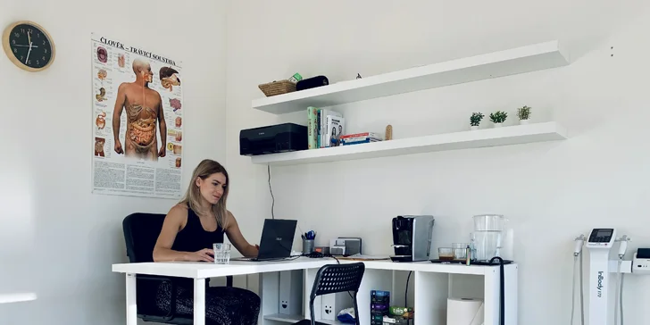 Individuální cvičení pro zdravá záda i tejpování a měření na InBody