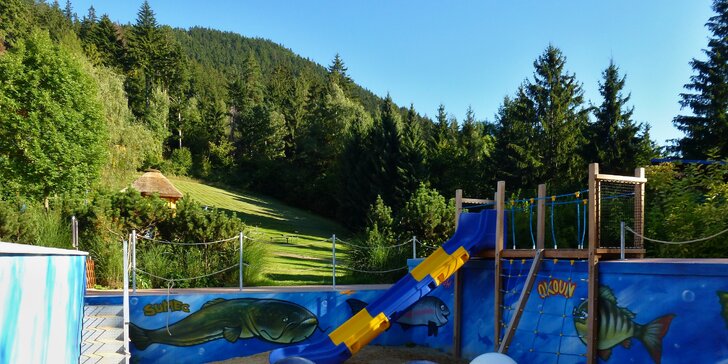 Horský relax pod Lysou horou: snídaně, bazén a badmintonem