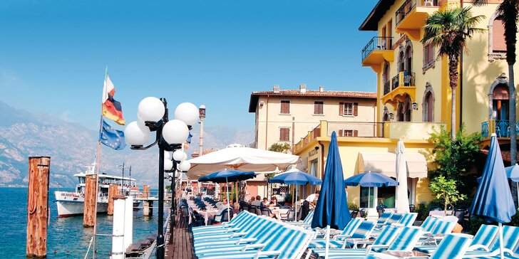 3* hotel přímo u Lago di Garda se snídaní: vyhlídková terasa, termíny od jara do podzimu