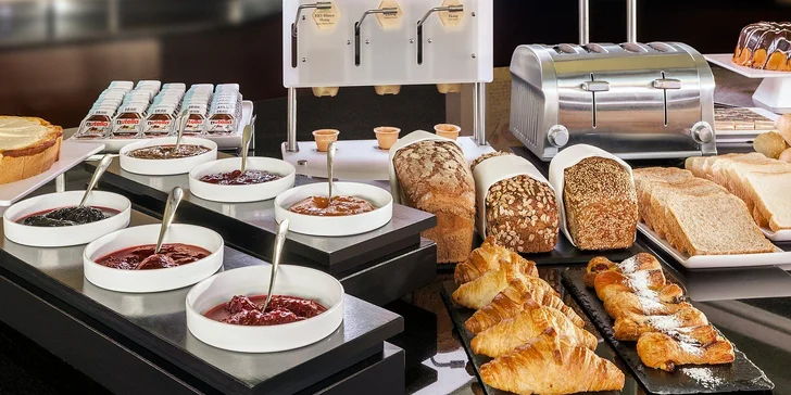 Pěkný 4* hotel přímo v centru Budapešti: snídaně a neomezený vstup do sauny