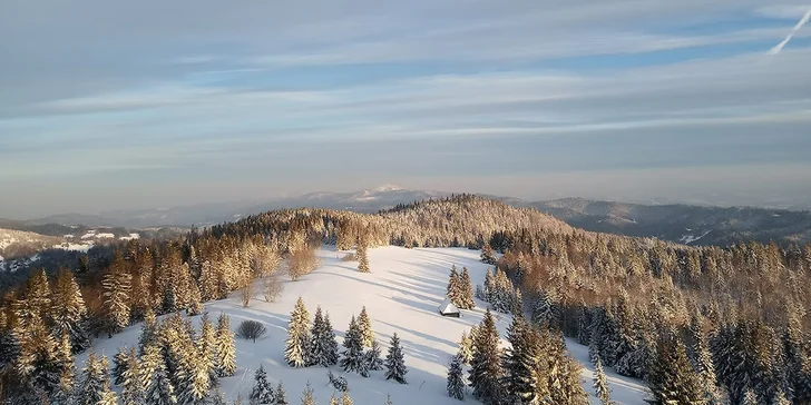 Romantika na zámku: neomezený vstup do wellness, snídaně či polopenze a 2 dětmi zdarma