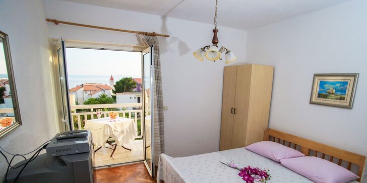 Týdenní pobyt v apartmánech a studiích VESA v Chorvatsku včetně dopravy: 400 m od pláže