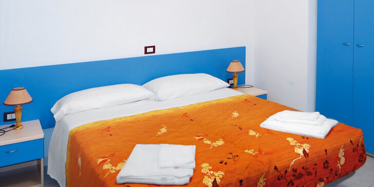 Vybavené apartmány u italské Ravenny pro pár i rodinu: hotel přímo u pláže, first minute slevy