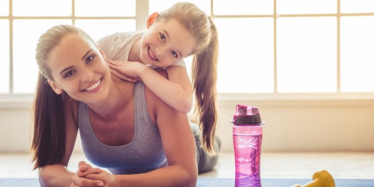 Cvičení pro maminky s dětmi: hodinová lekce bodyformingu či jógy