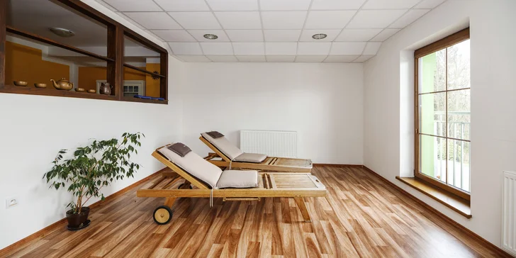 90 min. relaxu v privátním wellness pro 2 osoby: finská sauna a vířivka