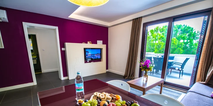 4* apartmánový resort v letovisku Pula: ubytování až pro 4 osoby, 200 m od pláže, s bazény a tobogánem, možnost snídaní