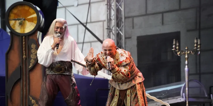 Vstupenka na vybraná představení pod širým nebem - Stod (u Plzně)