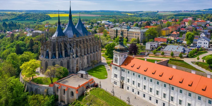 Pobyt v Kutné Hoře u chrámu sv. Barbory: polopenze i vstupenky do chrámu