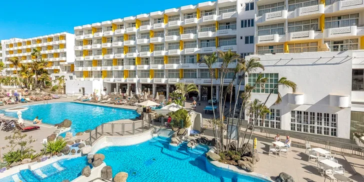 Kanárské ostrovy: dovolená ve 4* hotelu Abora Catarina s all inclusive, bazény a letenkou