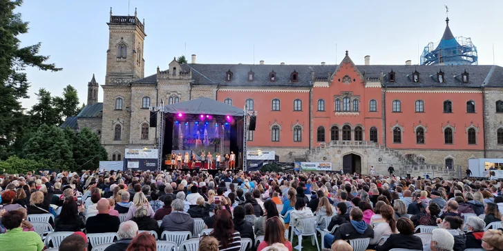 Vstupenka vybraná představení pod širým nebem - Sychrov