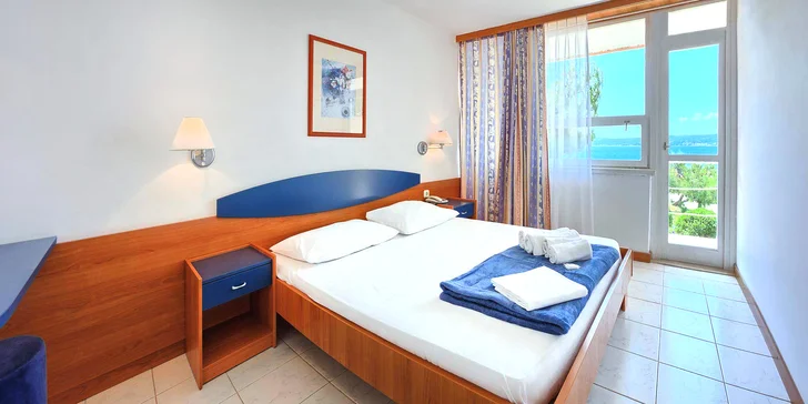 All inclusive pobyt u Splitu: pokoje či bungalovy pro pár i rodinu 150 metrů od pláže