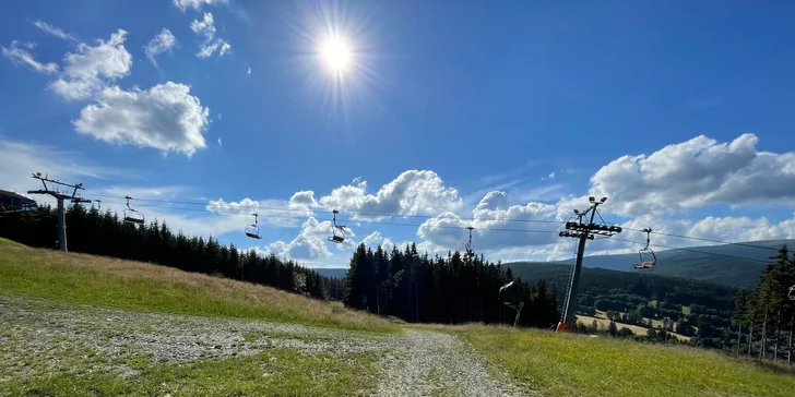 Nabité pobytové balíčky v Jeseníkách: wellness, polopenze, sport a zábava