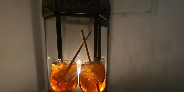 Přípitek v centru Prahy: sklenka či láhev prosecca nebo Aperol Spritz pro dva