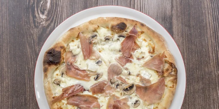 2× pizza podle výběru z mnoha druhů: tomatový i smetanový základ
