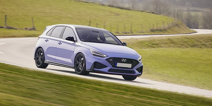 1–8 kol na závodním okruhu v Sosnové jako řidič či spolujezdec ve sportovním voze Hyundai i30 N