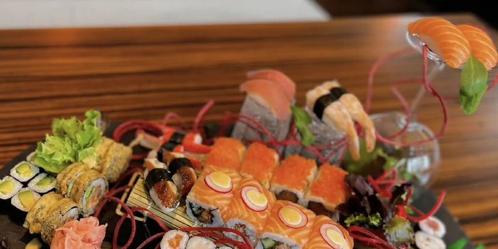 Sushi sety s 28, 63 a 64 kousky: maki, nigiri a další rolky s rybami i zeleninou