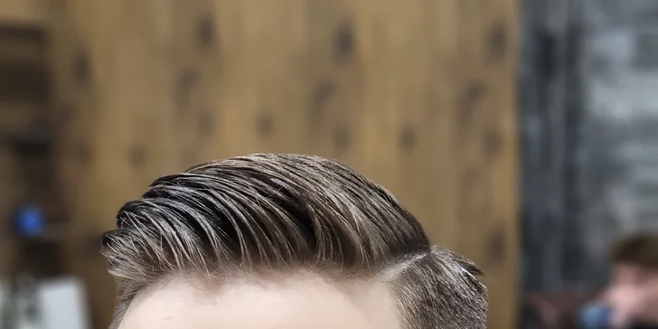 Barber péče pro pány: střih s nástavcem, mytí i úprava obočí