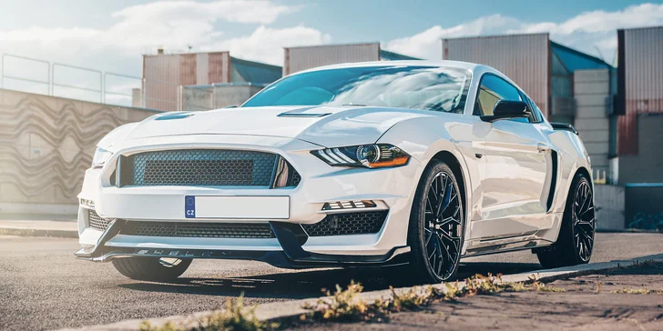 Pronájem Ford Mustang bez instruktora: 12 hod. nebo celý víkend