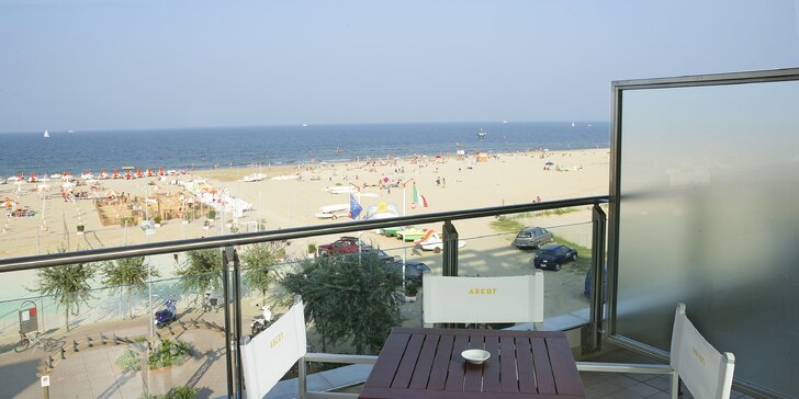 Dovolená v italském Rimini: 4* hotel u pláže, pokoj s balkonem, snídaně formou bufetu, možnost wellness