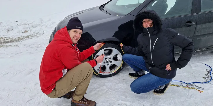 Závěje si na vás nepřijdou: škola jízdy ve sněhu vč. vyprošťovacích technik: