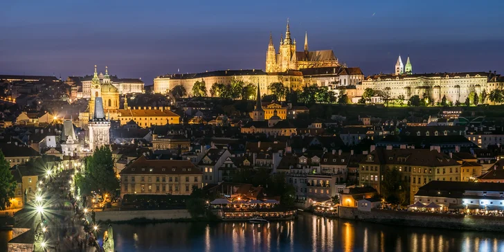 Skupinový kurz večerního a nočního fotografování v centru Prahy