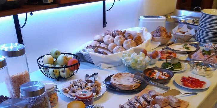Dovolená v Krkonoších: hotel ve Vrchlabí se stravou i denním vstupem do privátního wellness