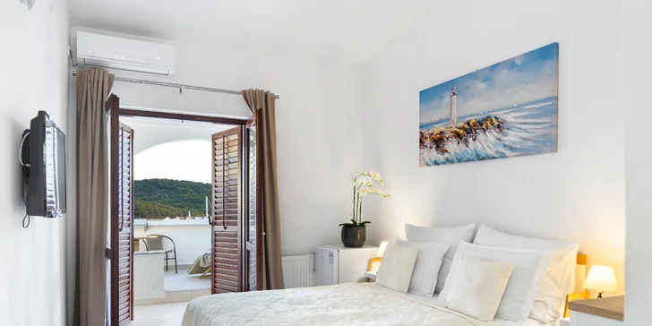 Dovolená v Chorvatsku: pokoje či apartmány až pro 4 osoby, přímo u moře a se snídaní