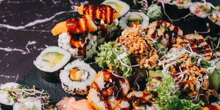 Sushi set 36 kousků s sebou: na výběr veganská, vegetariánská i lososová verze