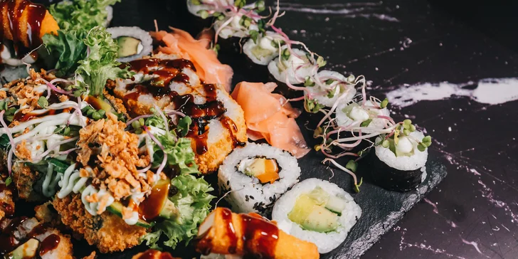 Sushi set 36 kousků s sebou: na výběr veganská, vegetariánská i lososová verze