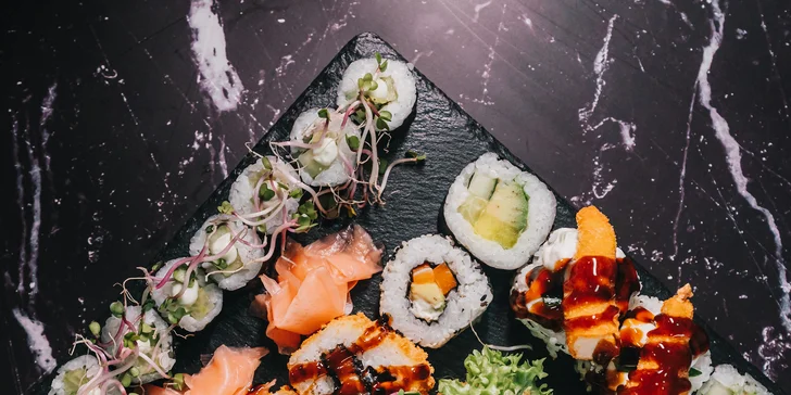 Sushi set 36 kousků s sebou: na výběr veganská, vegetariánská i lososová verze