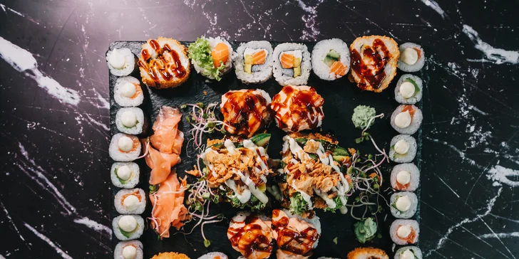 Sushi set 36 kousků s sebou: na výběr veganská, vegetariánská i lososová verze