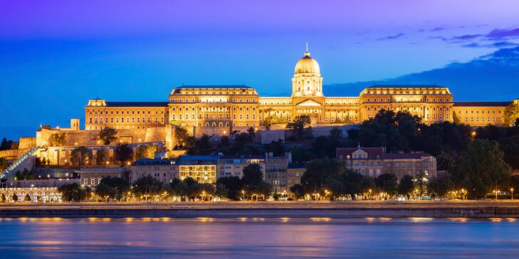 Budapešť: 4* hotel s výhledem na parlament, snídaně a sauna v ceně, pobyt pro 2 děti zdarma