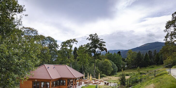 Szklarska Poręba: hotel s polopenzí a výhledem na hory, wellness a spousta aktivit v ceně, 2 děti zdarma