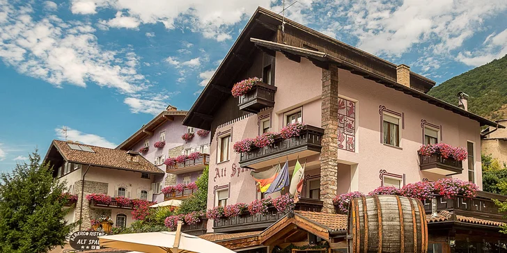Aktivní dovolená v italském Trentinu: hotel s výhledem na hory, ráj cyklistiky i pěší turistiky