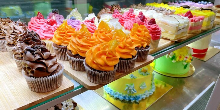 Otevřený voucher do rodinné cukrárny papa bakery: 150–800 Kč na dorty i zákusky