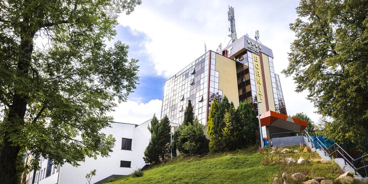 Szklarska Poręba: hotel s polopenzí a výhledem na hory, wellness a spousta aktivit v ceně, 2 děti zdarma