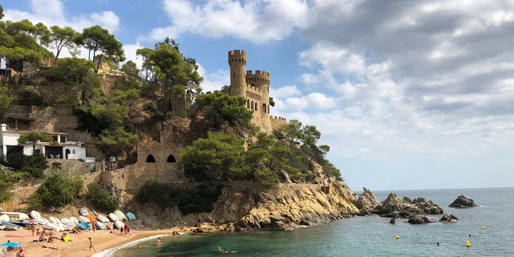 Pobřeží Costa Brava: zájezd s polopenzí ve 4* resortu, Barcelona, Tossa de Mar i koupačky