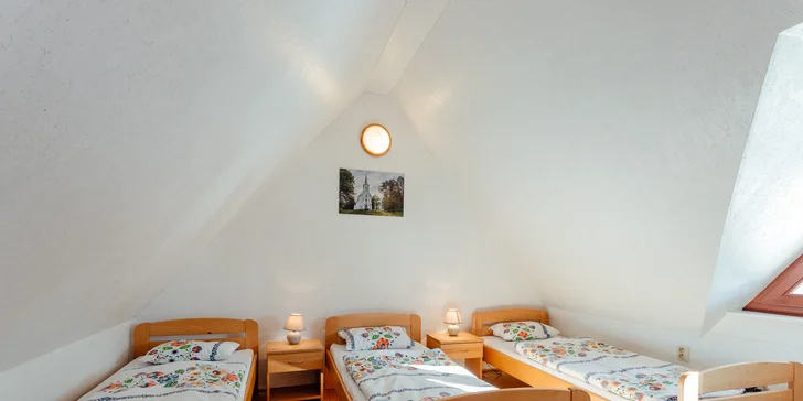 Útulné apartmánové srubové domky na Kysucích s polopenzí a privátním wellness
