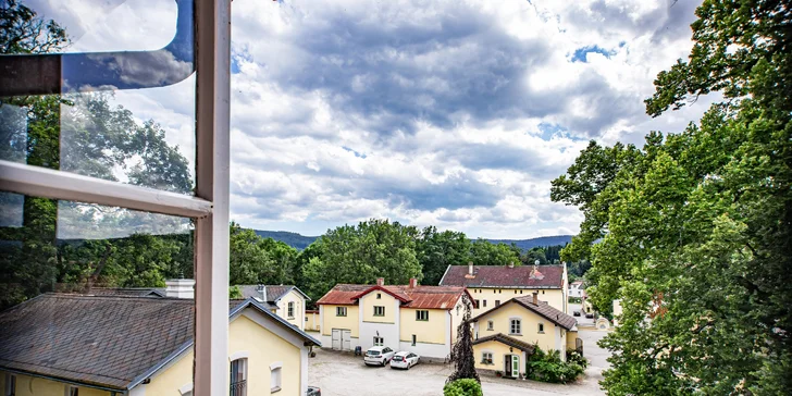 Relaxační pobyt na zámku Zdíkov v CHKO Šumava s polopenzí i wellness pro 2 osoby