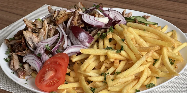 Řecká taverna v Ostravě: gyros s hranolky nebo masový talíř až pro 4 osoby