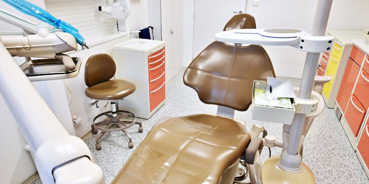 I vy můžete mít zářivý úsměv: ordinační bělení zubů pro 1 osobu