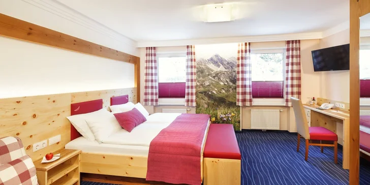Pobyt se stravou a neomezeným wellness v srdci rakouských Alp: útulný hotel s překrásnými výhledy na hory