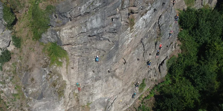 Via Ferrata: zajištěné cesty na Pastýřské stěně v Děčíně pro 1–3 osoby