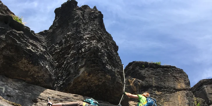 Via Ferrata: zajištěné cesty na Pastýřské stěně v Děčíně pro 1–3 osoby