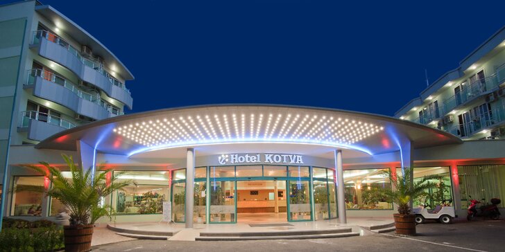 Slunečné pobřeží letecky: 4* hotel Kotva s all inclusive, bazény a dětským klubem Čedog