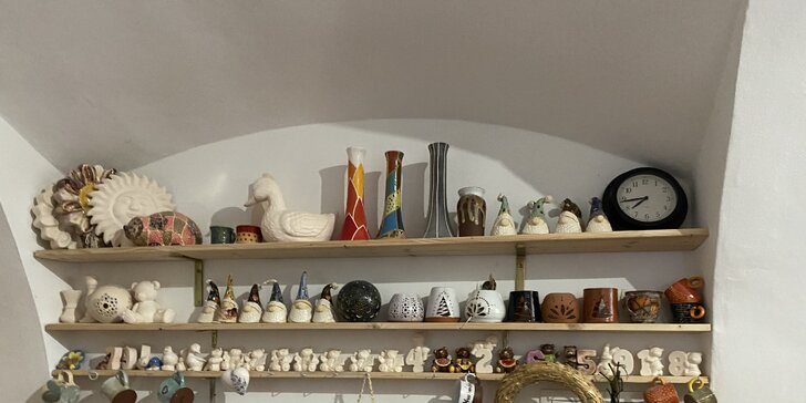 Kurzy keramiky: vlastnoruční výroba misky, hrnku nebo glazování a zdobení