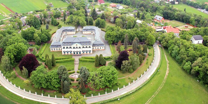 Prohlídka zámku v Náměšti na Hané: vstupy pro děti, dospělé i rodiny