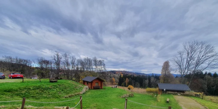 Jaro na Šumavě: wellness hotel s polopenzí, gurmánské menu i dětské hřiště