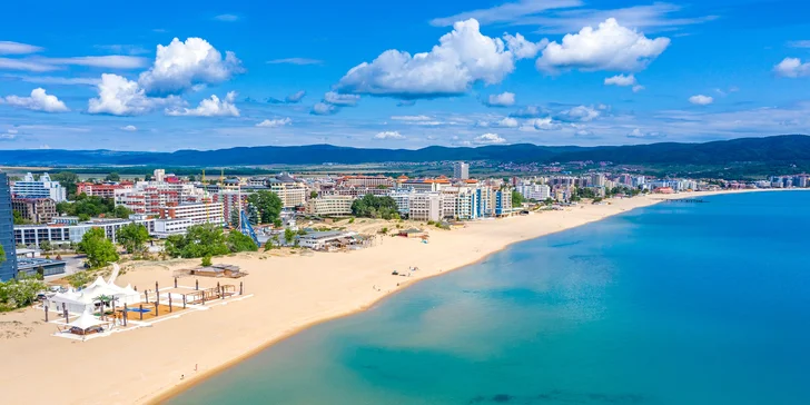 All inclusive dovolená na Slunečném pobřeží: 250 m na pláž, bazén, aquapark a animační program