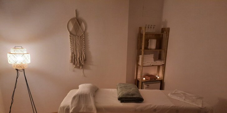 Relaxační či těhotenská masáž celého těla v salonu Maporete Therapy